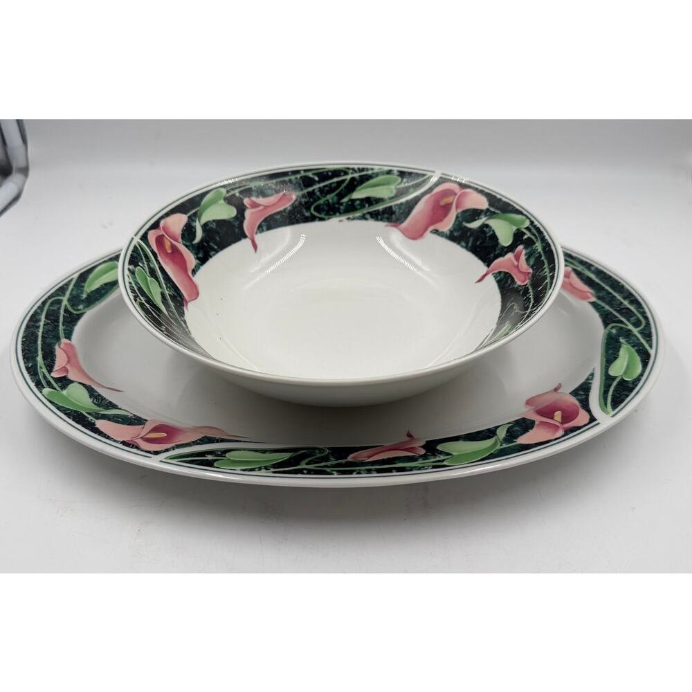 Vintage 1988 Platter and Salad Bowl Gibson Designs TRUMPS Dinnerware Collection